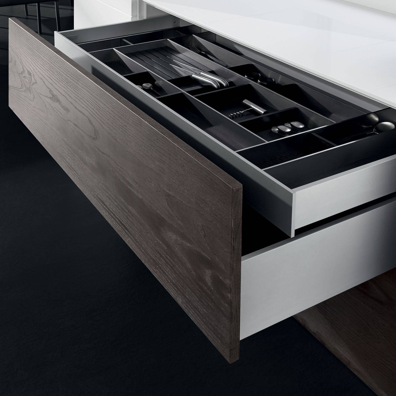Drawer Inserts Responsive | Atelier Kuchen, Wimbledon