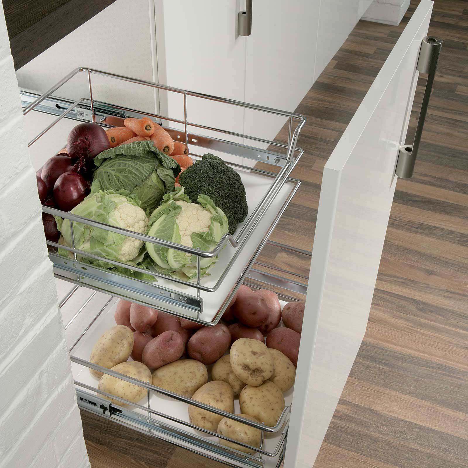 Pull Out Storage Responsive | Atelier Kuchen, Wimbledon